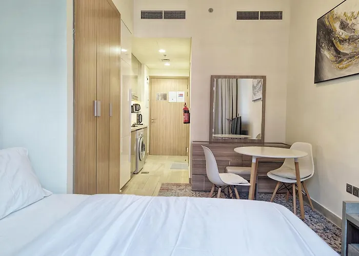 Fully Furnished Modern Studio Apartment Nearby Meydan Racecourse